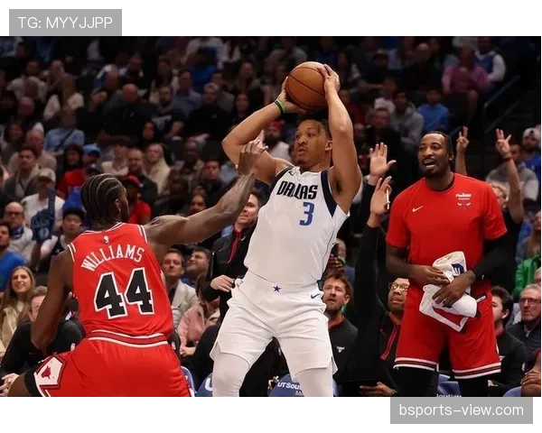 格兰特·威廉姆斯挡拆制造威胁提升三分效率明显