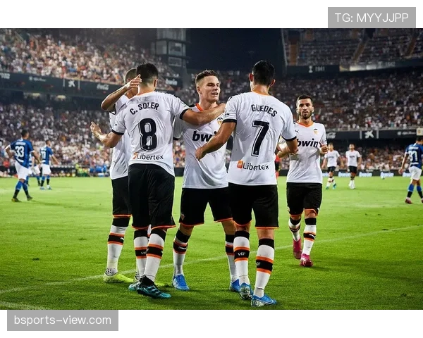 瓦伦西亚财政危机持续影响球队运营，对联赛竞争力已产生实际制约。